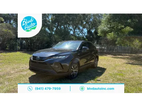 Black 2021 Toyota Venza LE for sale in Bradenton, FL