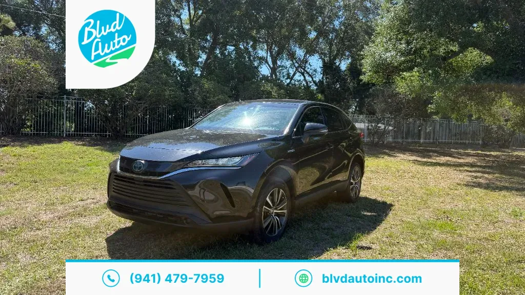 Black 2021 Toyota Venza LE for sale in Bradenton, FL