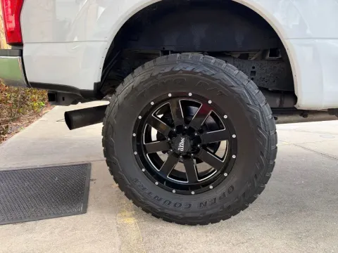 More photos of 2017 Ford F250SD XLT at BLVD Auto Inc, FL