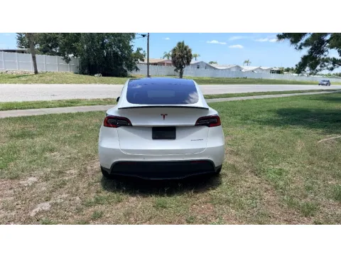 More photos of 2020 Tesla Model Y Long Range at BLVD Auto Inc, FL