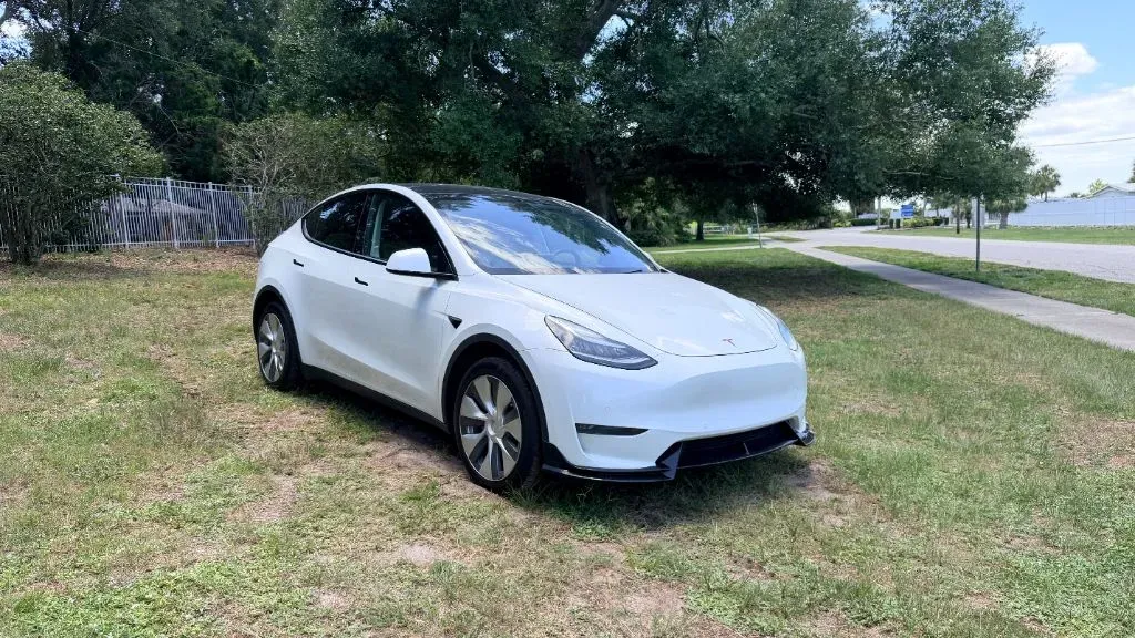 2020 Tesla Model Y Long Range - Photo 7
