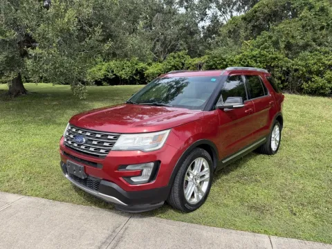 Photos of 2017 Ford Explorer XLT for sale in Bradenton, FL at BLVD Auto Inc