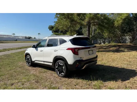 Another view of 2024 Kia Seltos SX for sale in Bradenton, FL at BLVD Auto Inc
