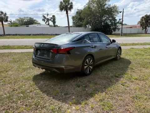 More photos of 2019 Nissan Altima SV at BLVD Auto Inc, FL