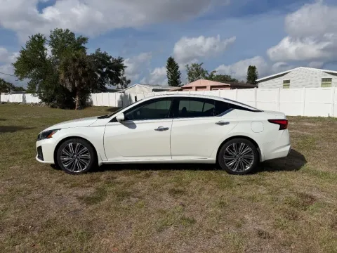 Photos of 2023 Nissan Altima SL for sale in Bradenton, FL at BLVD Auto Inc
