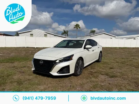 White 2023 Nissan Altima SL for sale in Bradenton, FL