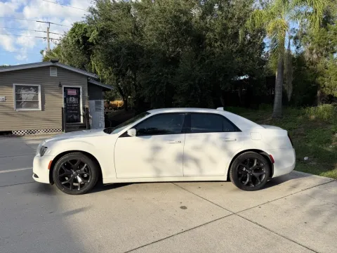 More photos of 2021 Chrysler 300 S V6 at BLVD Auto Inc, FL