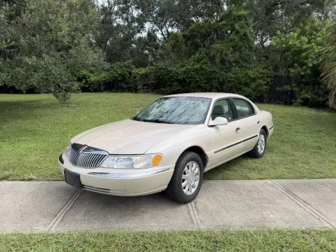 Photos of 2001 Lincoln Continental for sale in Bradenton, FL at BLVD Auto Inc