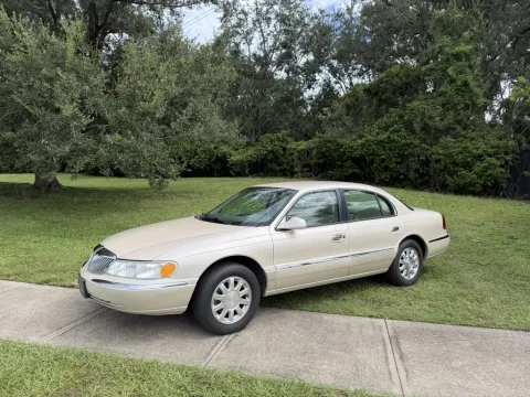Another view of 2001 Lincoln Continental for sale in Bradenton, FL at BLVD Auto Inc
