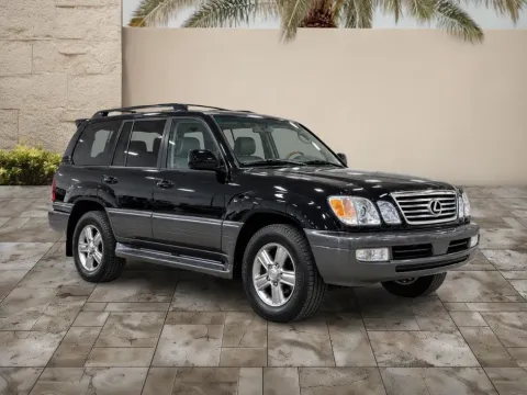 Photos of 2006 Lexus LX 470 for sale in Scottsdale, AZ at Ultimate Powersports - Luxury Used Cars Scottsdale