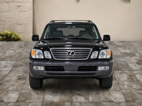 More photos of 2006 Lexus LX 470 at Ultimate Powersports - Luxury Used Cars Scottsdale, AZ