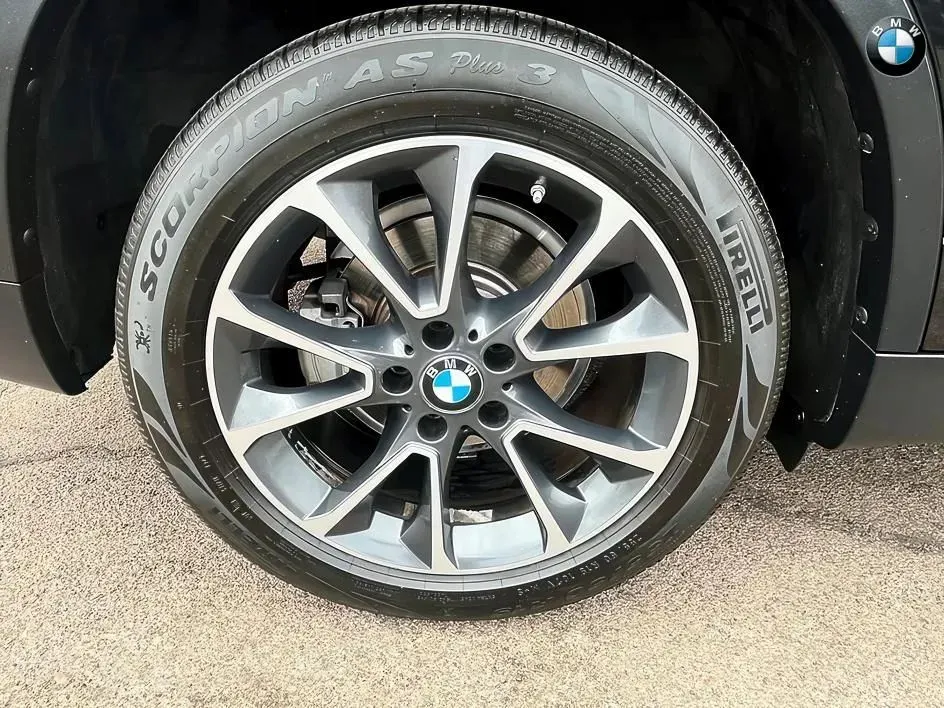 BMW X5 photo 20