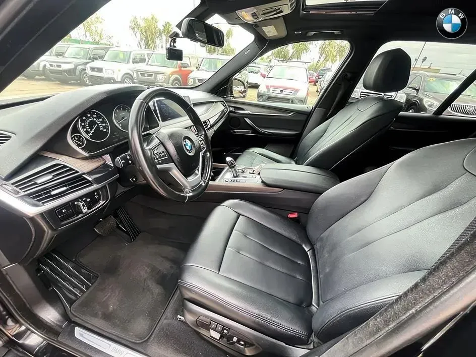 BMW X5 photo 9