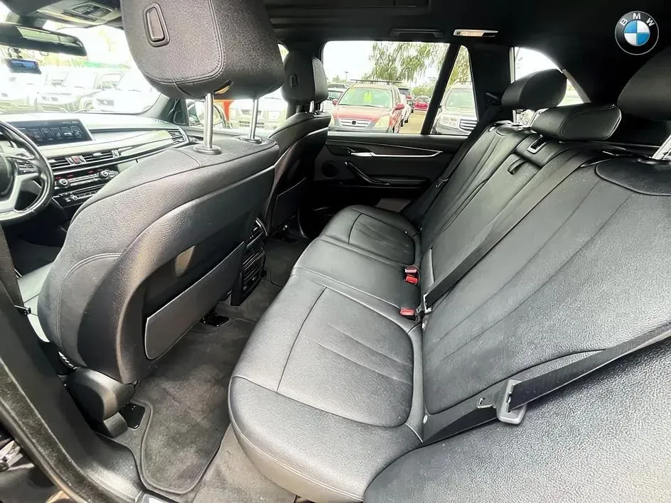 BMW X5 photo 13
