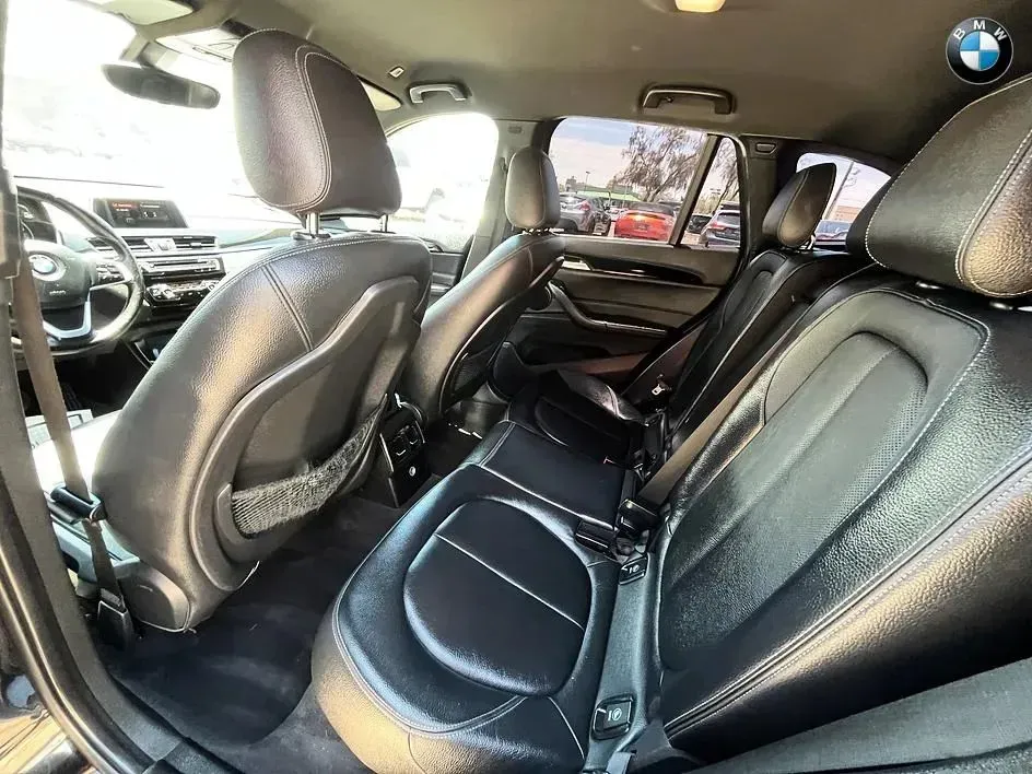 BMW X1 photo 11