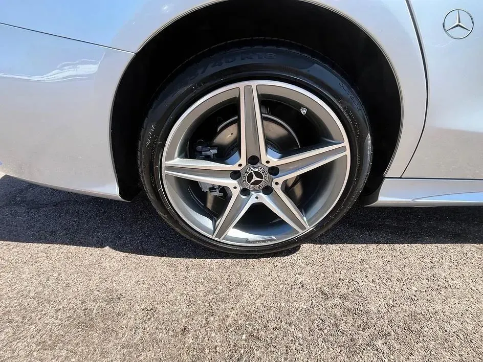 Mercedes-Benz C-Class photo 20
