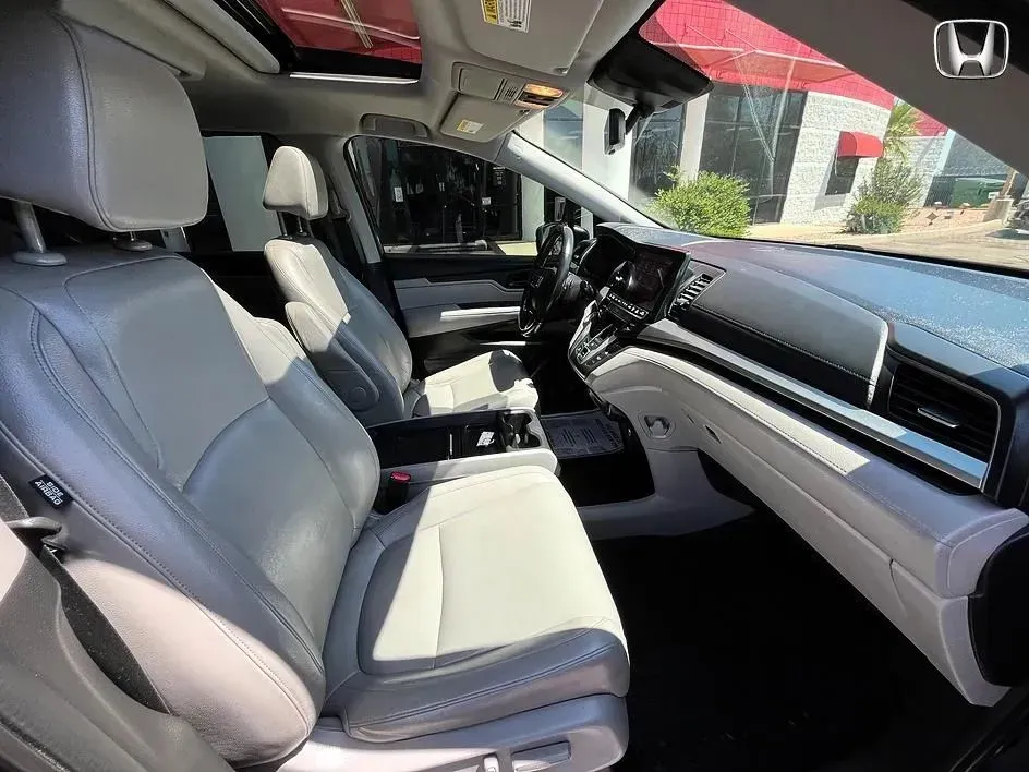 Honda Odyssey photo 15