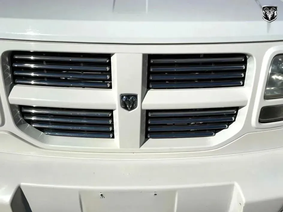 2007 Dodge Nitro SLT - Photo 25