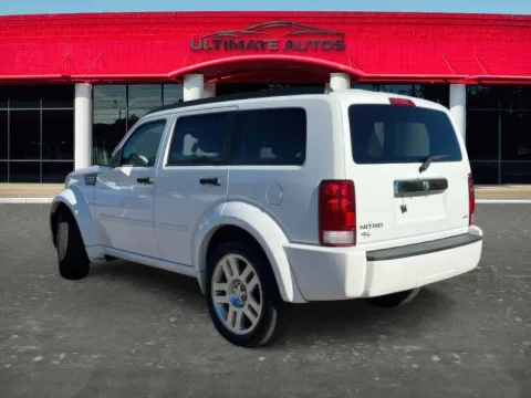 More photos of 2007 Dodge Nitro RT Sport Utility 4D at Ultimate Autos, AZ