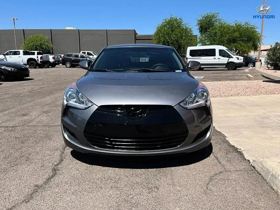 Hyundai Veloster photo 8