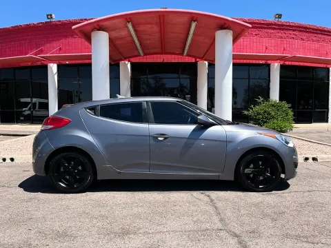 More photos of 2015 Hyundai Veloster Coupe 3D at Ultimate Autos, AZ