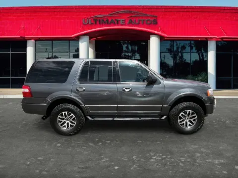 More photos of 2017 Ford Expedition XLT Sport Utility 4D at Ultimate Autos, AZ