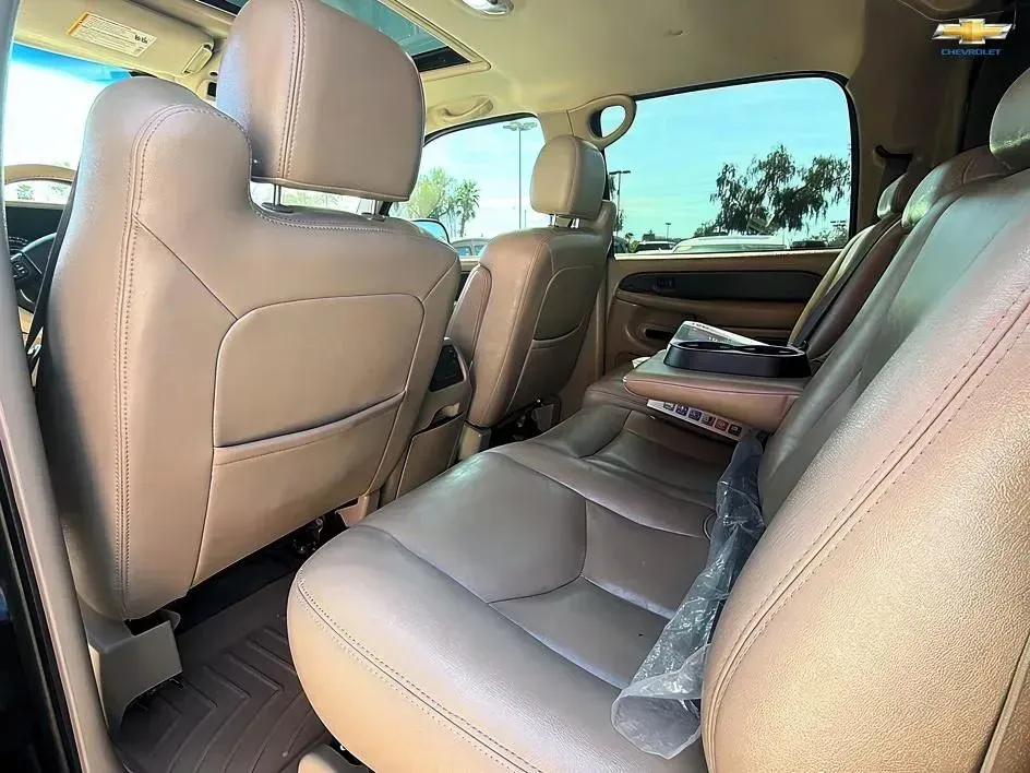 Chevrolet Avalanche photo 32