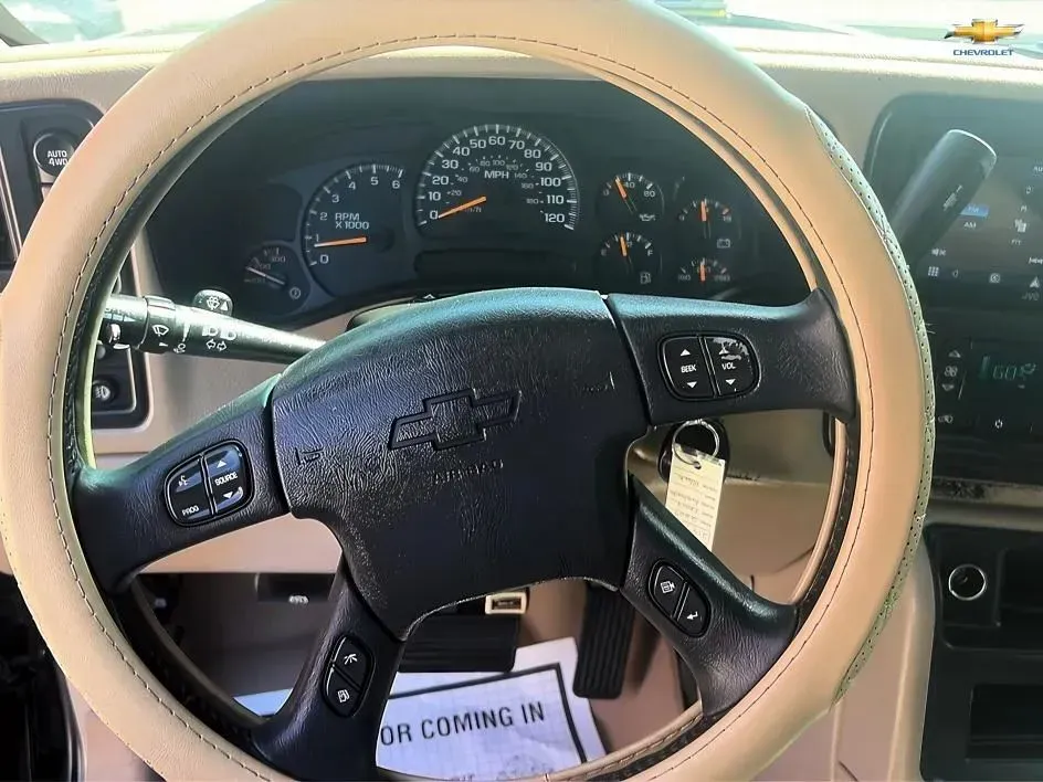 Chevrolet Avalanche photo 26