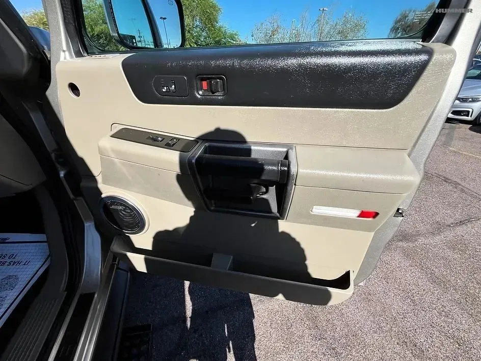 Hummer H2 photo 25