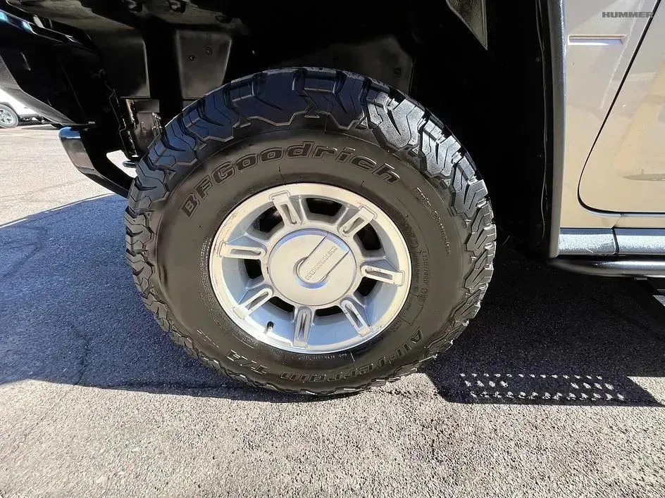 Hummer H2 photo 14