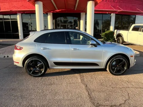 More photos of 2015 Porsche Macan S Sport Utility 4D at Ultimate Autos, AZ