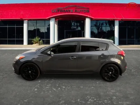 More photos of 2016 Kia Forte5 LX Hatchback 4D at Ultimate Autos, AZ
