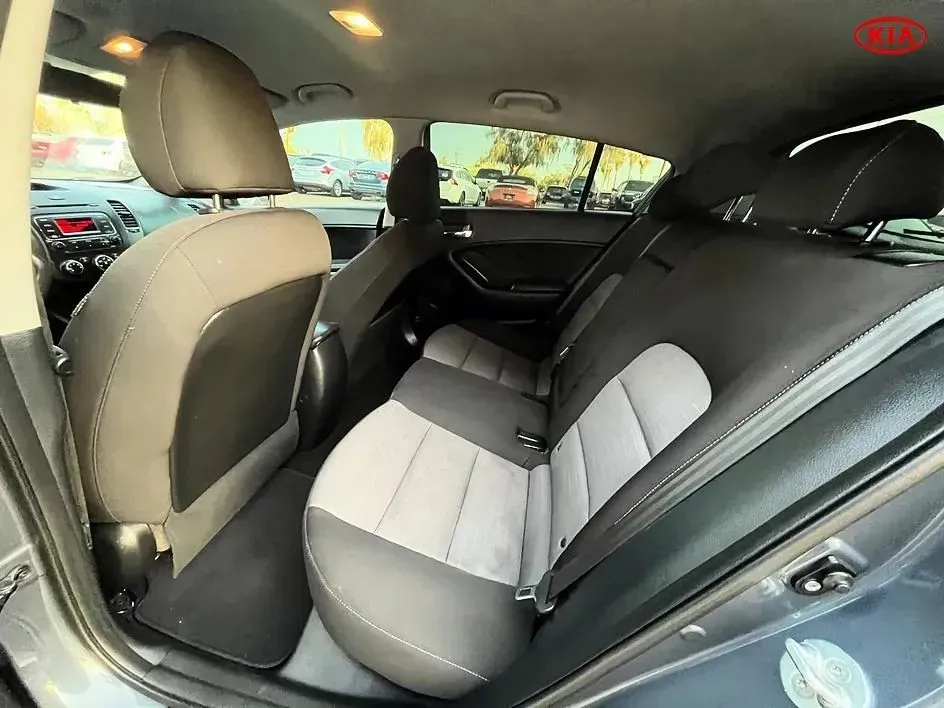 Kia Forte5 photo 13