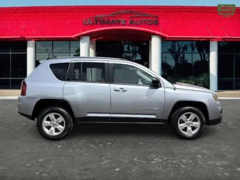 More photos of 2014 Jeep Compass Sport SUV 4D at Ultimate Autos, AZ
