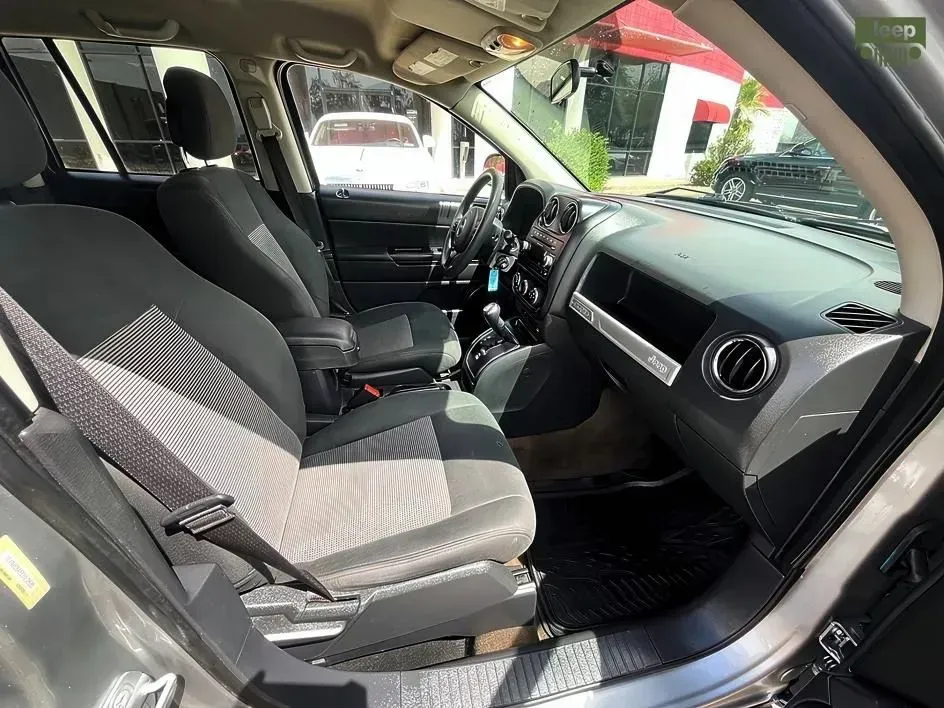 2014 Jeep Compass Sport - Photo 14