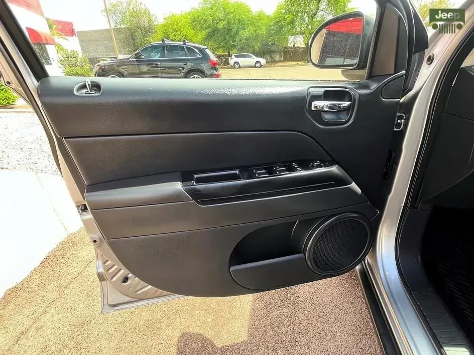 2014 Jeep Compass Sport - Photo 10