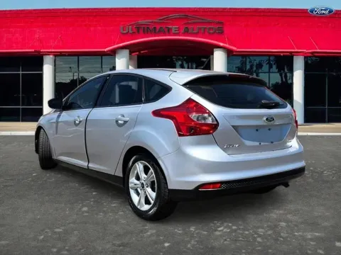 More photos of 2014 Ford Focus SE Hatchback 4D at Ultimate Autos, AZ