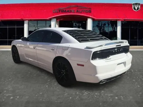More photos of 2014 Dodge Charger SE Sedan 4D at Ultimate Autos, AZ