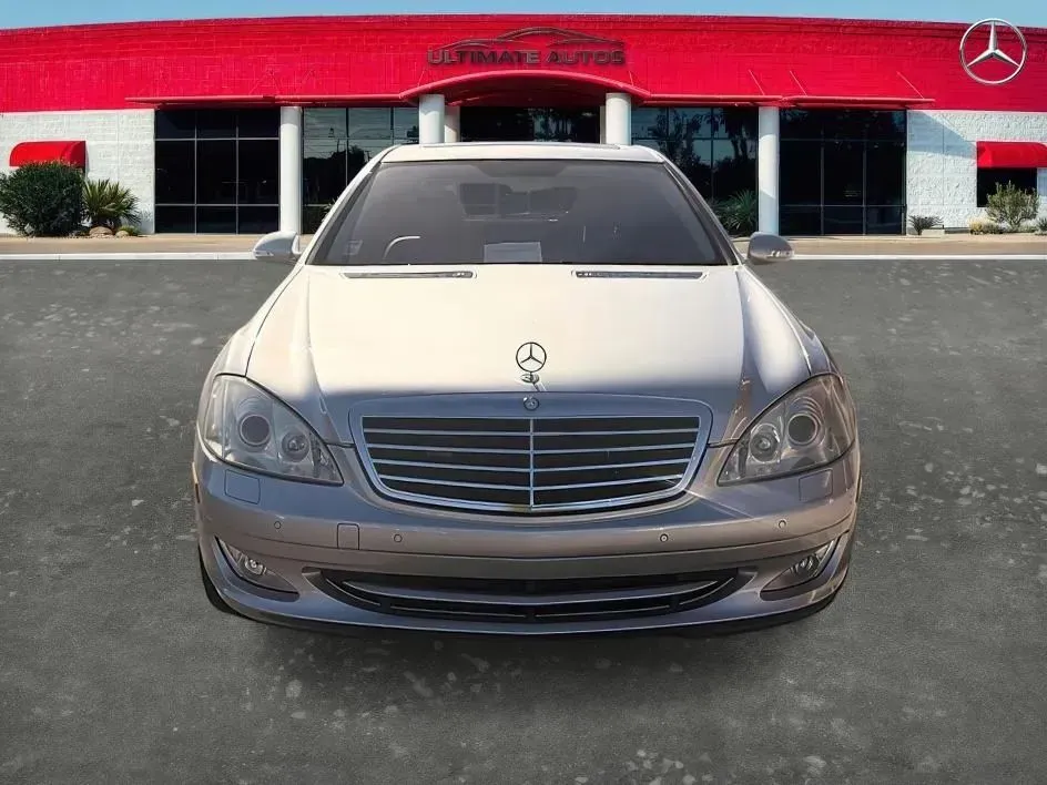 Mercedes-Benz S-Class photo 6