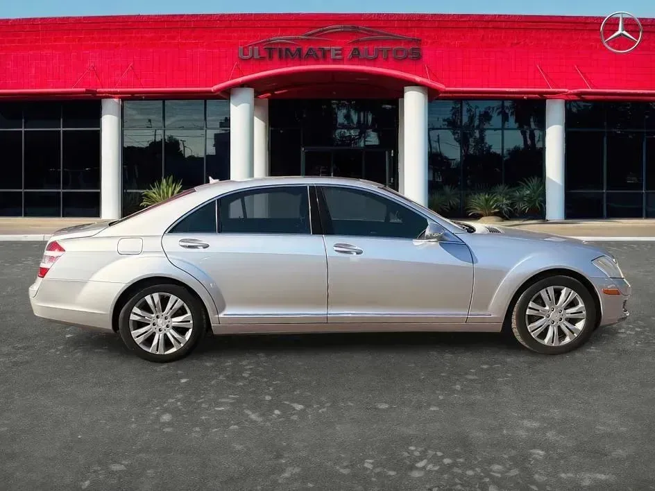 Mercedes-Benz S-Class photo 7
