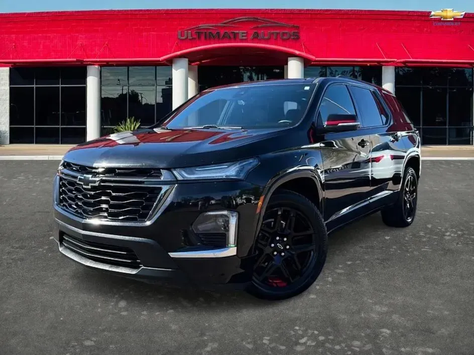 Chevrolet Traverse photo 2