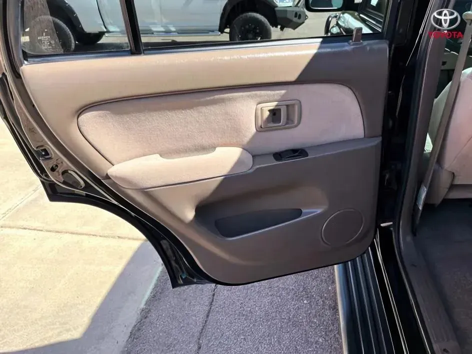 Toyota 4Runner photo 16
