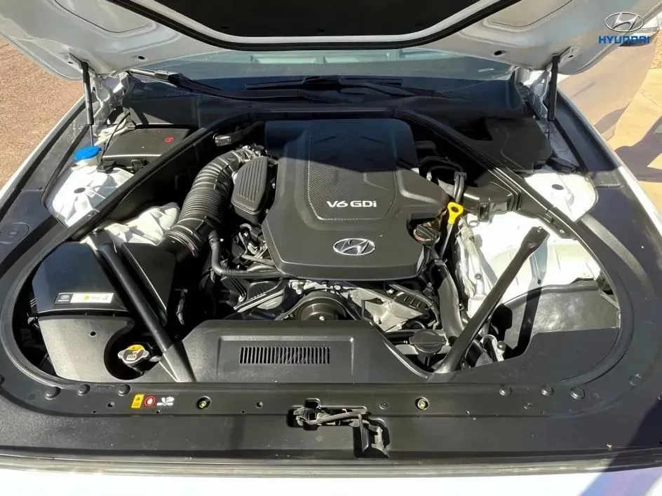 Hyundai Genesis photo 29