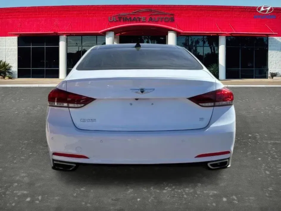 Hyundai Genesis photo 8