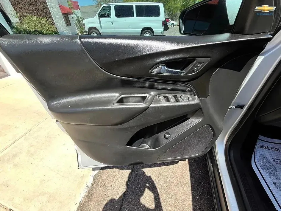 Chevrolet Equinox photo 10