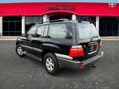 More photos of 2001 Toyota Land Cruiser Sport Utility 4D at Ultimate Autos, AZ