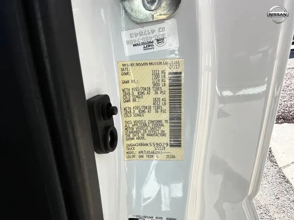 Nissan Titan photo 27
