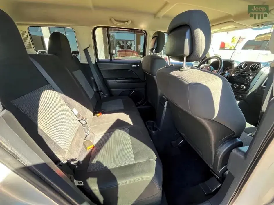 2012 Jeep Patriot Latitude - Photo 12