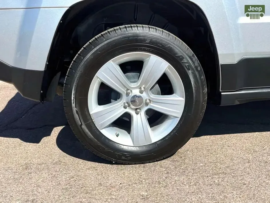 2012 Jeep Patriot Latitude - Photo 24