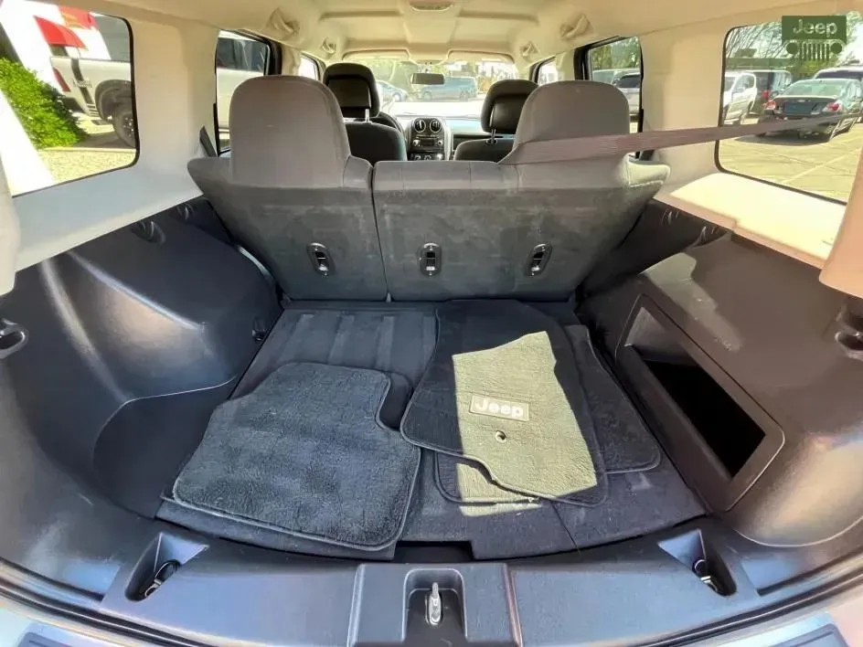 2012 Jeep Patriot Latitude - Photo 19